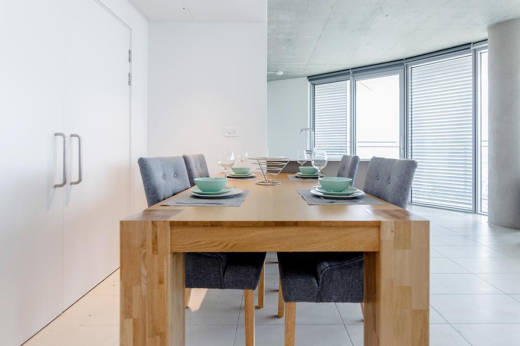 Royal Docks Penthouse London Exterior photo